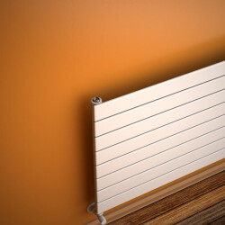 Tip 10H Dekoratif Radyatör 588x900 Beyaz (İnce Radyatör) - RADİVA