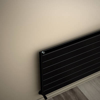 Tip 20H Dekoratif Radyatör 514x900 Mat Siyah - 1