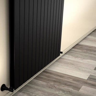 Tip 20V Dekoratif Radyatör 900x1032 Mat Siyah - 1