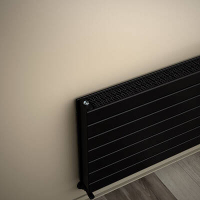 Tip 22H Dekoratif Radyatör 514x2400 Mat Siyah - 1